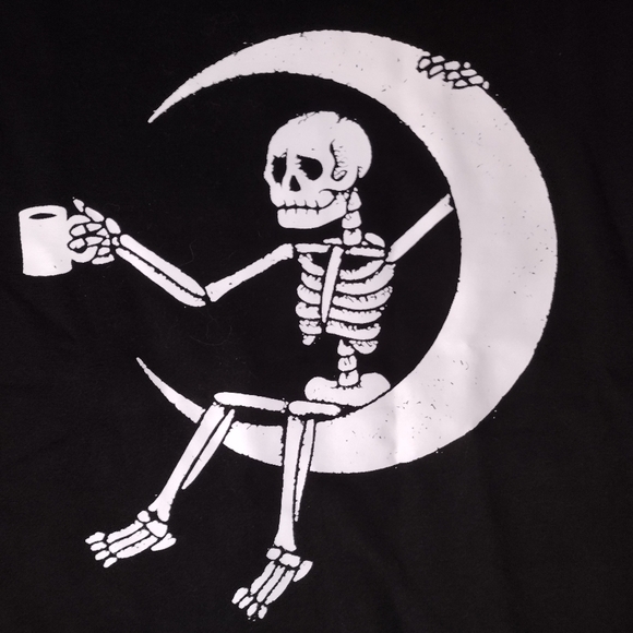 Sweaters - Black Skeleton Graphic Sweater